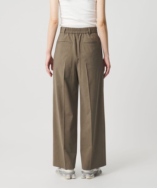 BEAUTY&YOUTH UNITED ARROWS（ビューティーアンドユースユナイテッドアローズ）の「2タック ワイドパンツ 吸水速乾 防シワ ウォッシャブル（その他パンツ・レディース・ダークグレー/ベージュ/モカ・XS/S/M）」の15枚目の写真