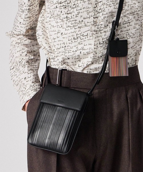 Paul Smith（ポールスミス）の「シャドーストライプSS26 ミニショルダーバッグ【553439 N180S】（ショルダーバッグ・メンズ・ブラック/ブルー・FREE）」の2枚目の写真