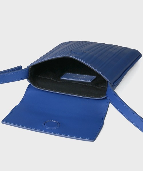 Paul Smith（ポールスミス）の「シャドーストライプSS26 ミニショルダーバッグ【553439 N180S】（ショルダーバッグ・メンズ・ブラック/ブルー・FREE）」の16枚目の写真