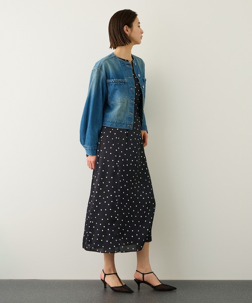 ROPE'（ロペ）の「ドットプリントウエストベルトワンピース（ワンピース・レディース・ネイビー/ベージュ・38/36）」の2枚目の写真