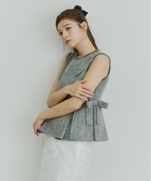 Olu.（オルドット）の「ツイードペプラムリボントップス（シャツ/ブラウス・レディース・アイボリー/ブラック/グレー・FREE）」の11枚目の写真
