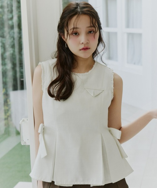 Olu.（オルドット）の「ツイードペプラムリボントップス（シャツ/ブラウス・レディース・アイボリー/ブラック/グレー・FREE）」の20枚目の写真