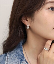 fredy emue | センターパールドロップピアス(ピアス（両耳用）)