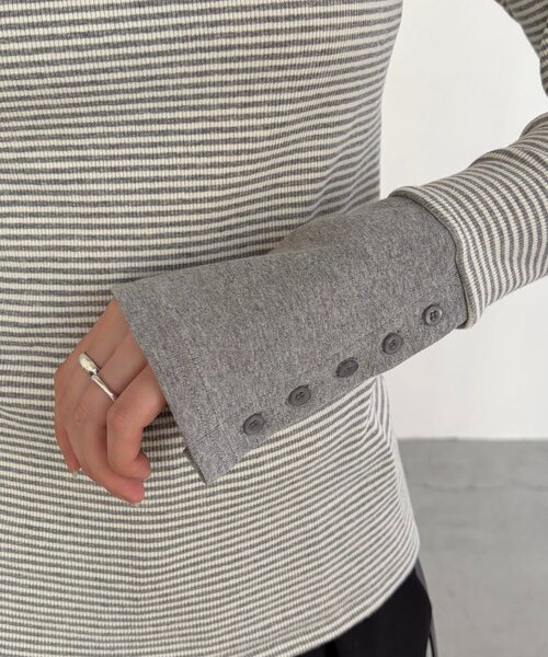 CAPRICIEUX LE'MAGE（カプリシューレマージュ）の「ボーダー袖ボタンロンT（Tシャツ/カットソー・レディース・グレー/ブラック/グリーン・FREE）」の21枚目の写真