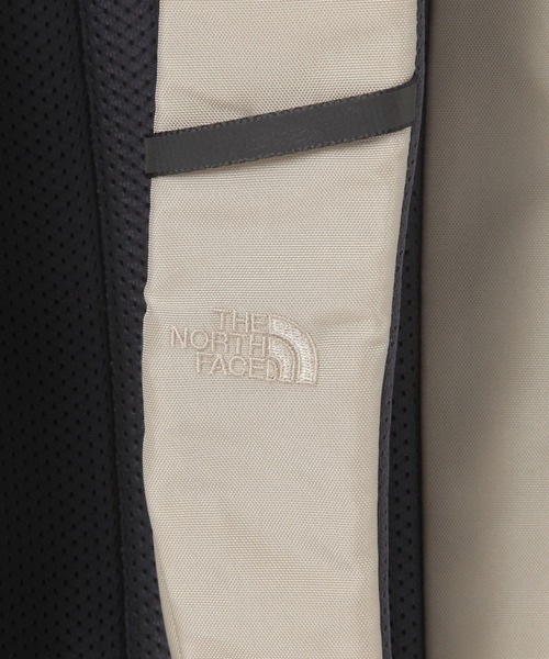 BAYFLOW（ベイフロー）の「【THE NORTH FACE(ザ・ノース・フェイス)】GEMINI 22L（バックパック/リュック・メンズ・ブラック/アイボリー・FREE）」の16枚目の写真