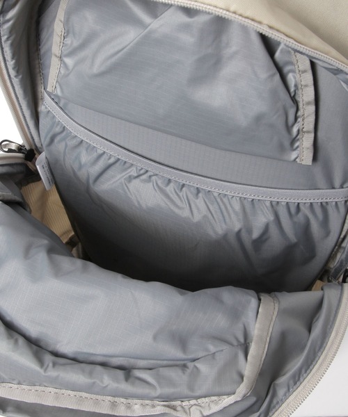 BAYFLOW（ベイフロー）の「【THE NORTH FACE(ザ・ノース・フェイス)】GEMINI 22L（バックパック/リュック・メンズ・ブラック/アイボリー・FREE）」の17枚目の写真