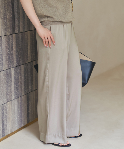 plage(プラージュ)の「《追加》dull satin relax パンツ(その他パンツ・レディース・ブラウン/ライトグレー・38/36/34/32)」の9枚目の写真