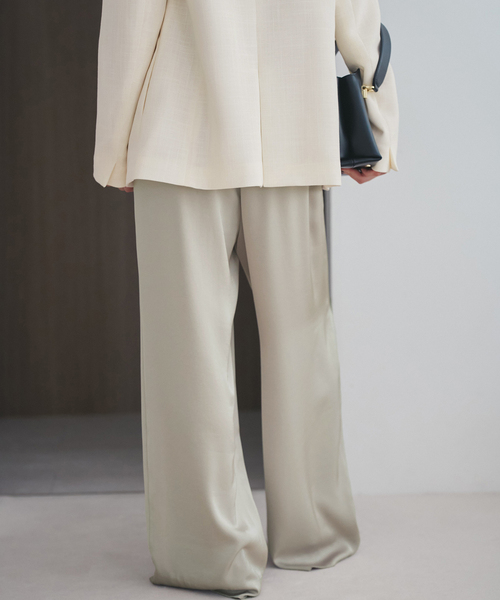 plage(プラージュ)の「《追加》dull satin relax パンツ(その他パンツ・レディース・ブラウン/ライトグレー・38/36/34/32)」の17枚目の写真