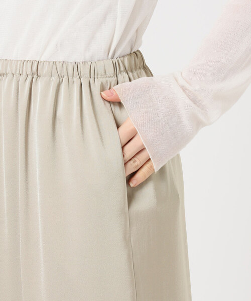 plage（プラージュ）の「《追加》dull satin relax パンツ（その他パンツ・レディース・ブラウン/ライトグレー・38/36/34/32）」の15枚目の写真