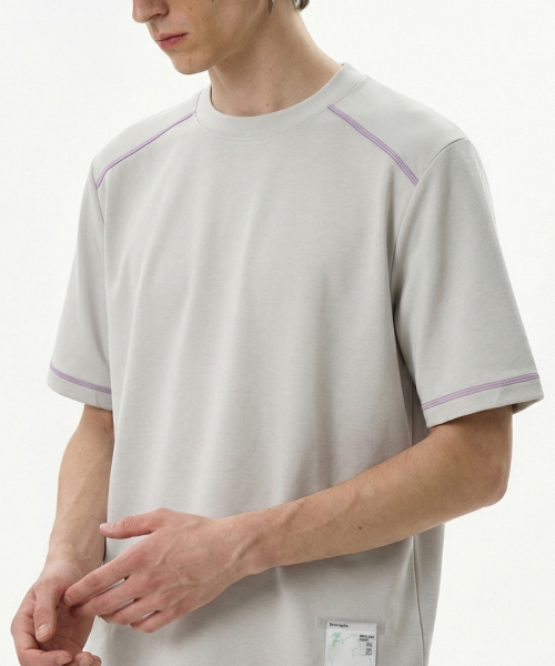 BUTTON SEOUL(ボタンソウル)の「オーバーロックステッチアクティブラーニングショートスリーブTシャツ(4 COLORS)(Tシャツ/カットソー・メンズ・マスタード/ブラック/ホワイト/ライトグレー・MEDIUM/LARGE/X-LARGE)」の5枚目の写真