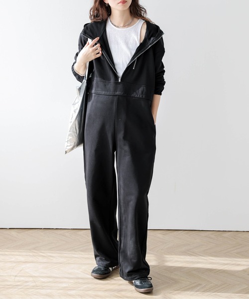 AMELY(エミリー)の「ハーフジップ スウェットジャンプスーツ(つなぎ/オールインワン・レディース・アイボリー/グレー/ブラック・L/M)」の19枚目の写真