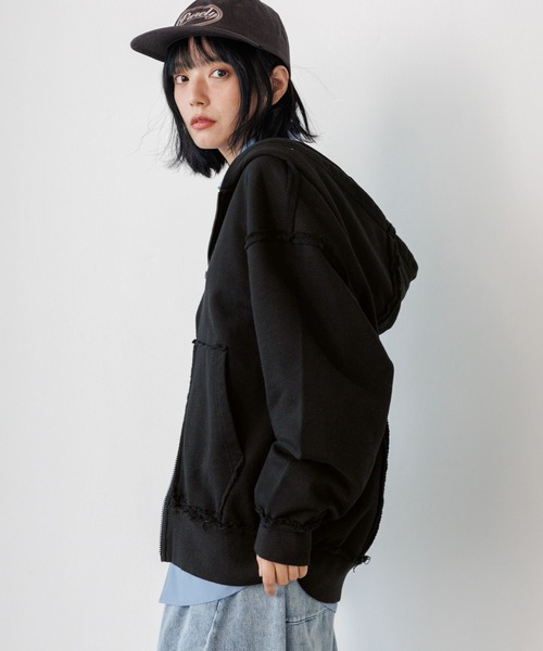 PBLIM(ページボーイリム)の「《UNISEX/シルエットが選べる》リメイクフウジップパーカー(パーカー・レディース・グレー/ブラック/グリーン・MEDIUM/SMALL)」の6枚目の写真