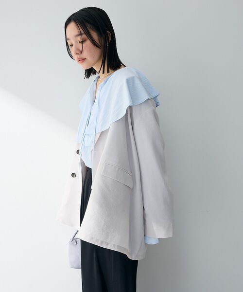 Green　Parks（グリーンパークス）の「ラッフルブラウス（シャツ/ブラウス・レディース・オフホワイト/サックスブルー・FREE）」の8枚目の写真