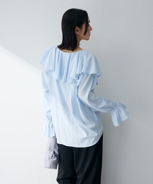 Green　Parks（グリーンパークス）の「ラッフルブラウス（シャツ/ブラウス・レディース・オフホワイト/サックスブルー・FREE）」の11枚目の写真