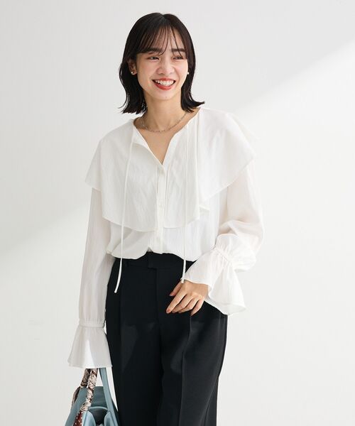 Green　Parks（グリーンパークス）の「ラッフルブラウス（シャツ/ブラウス・レディース・オフホワイト/サックスブルー・FREE）」の18枚目の写真