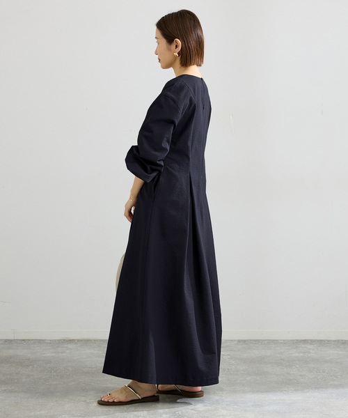 IENA（イエナ）の「サッカーVネックフレアワンピース（ワンピース・レディース・ブラック/ダークブルー・38/36）」の14枚目の写真