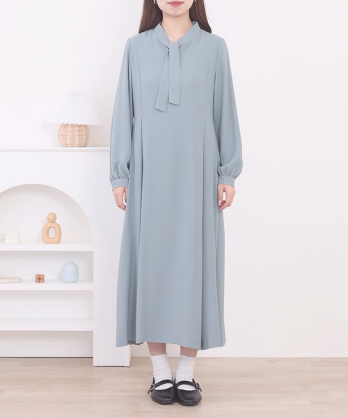 FUNALIVE（ファンアライブ）の「3/4three quarter　パネル切替タイカラーワンピース 長袖（ワンピース・レディース・グリーン/ネイビー・FREE）」の10枚目の写真