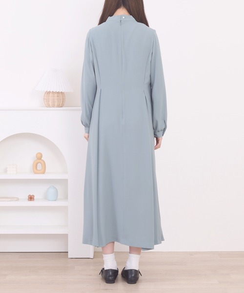 FUNALIVE（ファンアライブ）の「3/4three quarter　パネル切替タイカラーワンピース 長袖（ワンピース・レディース・グリーン/ネイビー・FREE）」の3枚目の写真