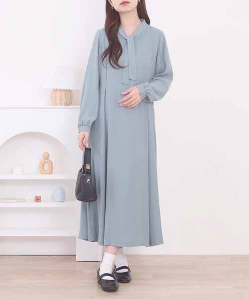 FUNALIVE（ファンアライブ）の「3/4three quarter　パネル切替タイカラーワンピース 長袖（ワンピース・レディース・グリーン/ネイビー・FREE）」の13枚目の写真