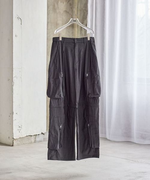 HARE（ハレ）の「CLEAR TEXTURE ZIPカーゴパンツ(HARE)（カーゴパンツ・メンズ・ブラック/グレー/ブラウン・MEDIUM/SMALL）」の2枚目の写真