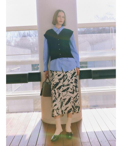 Te chichi（テチチ）の「総針ポケット付きVネックベスト《2026 spring catalog item》（ニット/セーター・レディース・オフホワイト/グレー/ネイビー・F）」の15枚目の写真