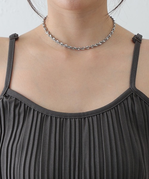 COLONY 2139（コロニートゥーワンスリーナイン）の「プリーツキャミワンピース（ワンピース・レディース・チャコールグレー/グレイッシュベージュ/ブラック・FREE）」の7枚目の写真