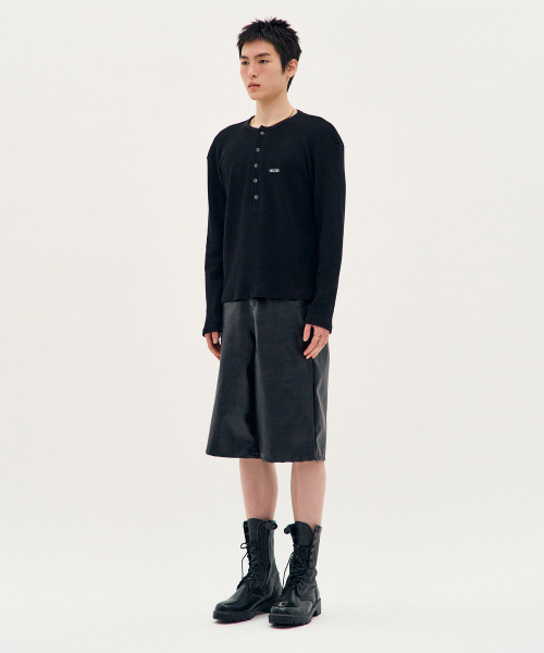 PROCESS（プロセス）の「Fine Jersey Henley - Black（Tシャツ/カットソー・メンズ・ブラック・FREE）」の4枚目の写真