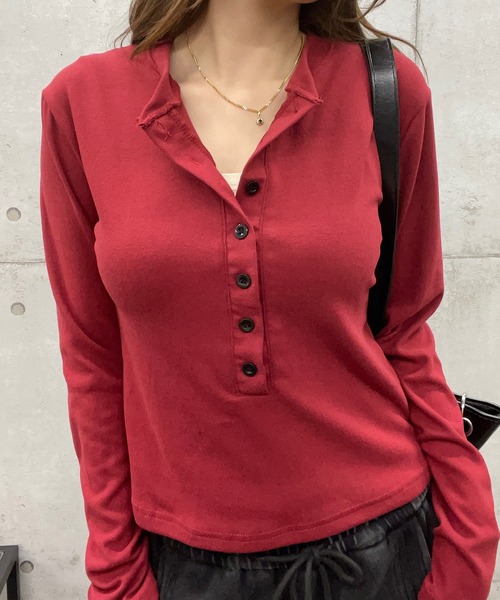 ROGER AND RAW(ロジャーアンドロウ)の「ヘンリーネックロングスリーブTシャツ(Tシャツ/カットソー・レディース・ブラック/グレー/ワインレッド・FREE)」の1枚目の写真