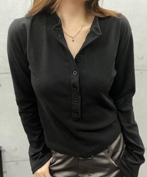ROGER AND RAW(ロジャーアンドロウ)の「ヘンリーネックロングスリーブTシャツ(Tシャツ/カットソー・レディース・ブラック/グレー/ワインレッド・FREE)」の12枚目の写真