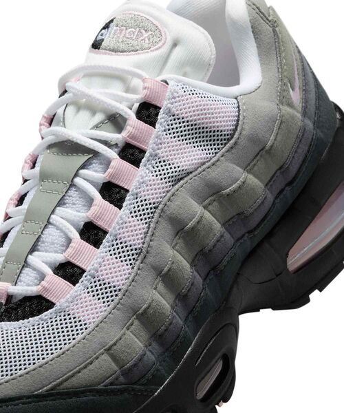 NIKE（ナイキ）の「ナイキ エア マックス 95 ビッグ バブル ウィメンズシューズ / Nike Air Max 95 Big Bubble Women's Shoes HJ5996-001 Black/Pink Foam（スニーカー・レディース・ブラック・22/22.5/23/23.5/24/24.5/25/25.5/26/26.5/27/27.5/28/28.5/29/30/29.5/31）」の7枚目の写真