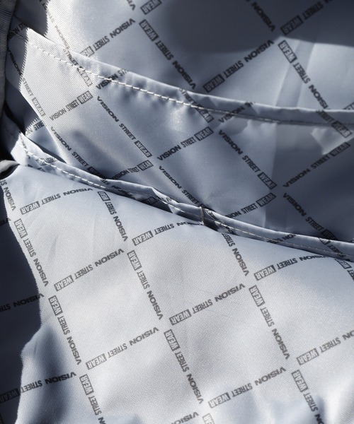 VISION STREET WEAR（ヴィジョンストリートウェア）の「VISION STREET WEAR 4-tier backpack リュック（バックパック/リュック・メンズ・ブラック×レッド/ブラック・FREE）」の13枚目の写真