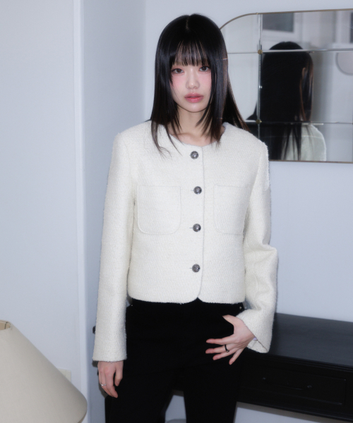 ROSEFRANTZ（ロゼフランツ）の「Classic Button Crop Tweed Jacket [Ivory]（その他アウター・レディース・アイボリー・OS）」の4枚目の写真