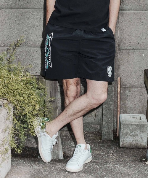 No Rain No Rainbow(ノーレインノーレインボー)の「mp14824-No Rain No Rainbow x seventy seven collaboration shorts ナイロンショートパンツ(NR26S-37)(その他パンツ・メンズ・サンドベージュ/ブラック/オリーブ・XL/L/M/S)」の1枚目の写真