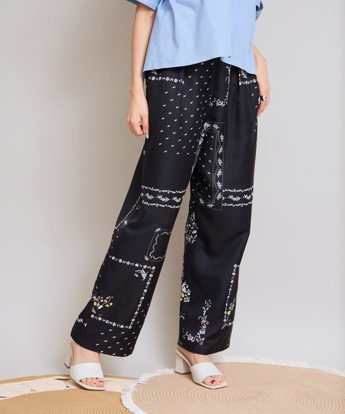 LHELBIE（レルビエ）の「パッチワークプリントブッチャーパンツ（その他パンツ・レディース・ブラック/ベージュ・M）」の3枚目の写真