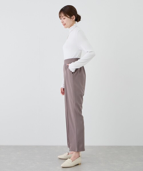 Jayro（ジャイロ）の「カットツイルピンタック入りストレートパンツ（その他パンツ・レディース・ブラック/ブラウン/ベージュ系その他2・M）」の12枚目の写真