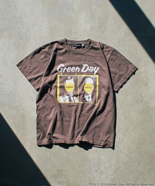 GOOD ROCK SPEED(グッドロックスピード)の「(GOOD ROCK SPEED)GREENDAY TSHIRT(Tシャツ/カットソー・レディース・ブラウン・ONE SIZE)」の1枚目の写真