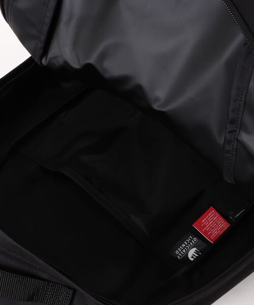 Manhattan Portage（マンハッタンポーテージ）の「Townsend Backpack LVL MTA（バックパック/リュック・メンズ・ブラック・LARGE）」の19枚目の写真