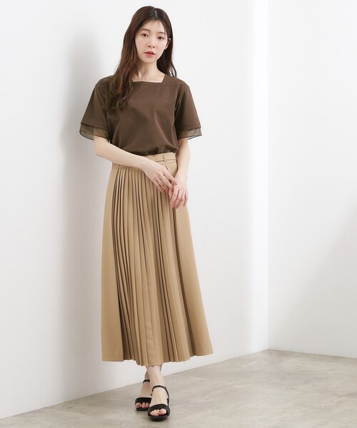 grove(グローブ)の「【二の腕カバー/UVカット・ひんやり】袖口シアースクエアネックTシャツ(Tシャツ/カットソー・レディース・ブラック/オフホワイト/ライトブルー/ブラウン系その他・02/03/05/01/04)」の18枚目の写真