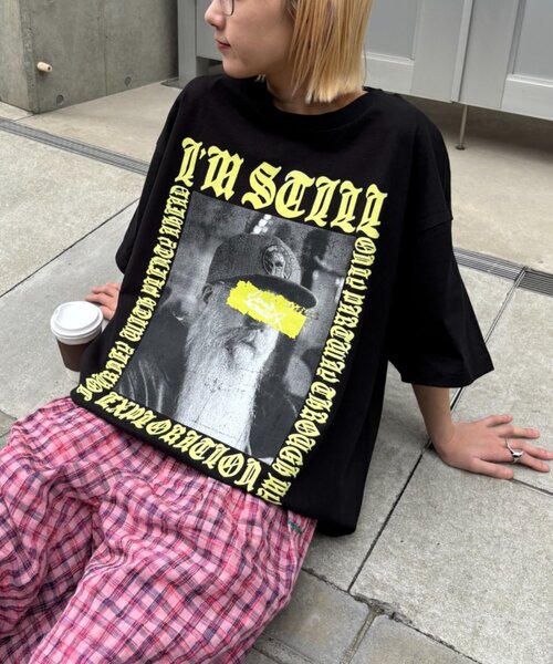 SOUNDSGOOOOD(サウンズグッド)の「【SOUNDS GOOOOD】フォトプリントメッセージTEE(Tシャツ/カットソー・レディース・ブラック/ホワイト/イエロー・ONE SIZE)」の3枚目の写真