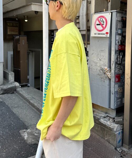 SOUNDSGOOOOD(サウンズグッド)の「【SOUNDS GOOOOD】フォトプリントメッセージTEE(Tシャツ/カットソー・レディース・ブラック/ホワイト/イエロー・ONE SIZE)」の6枚目の写真