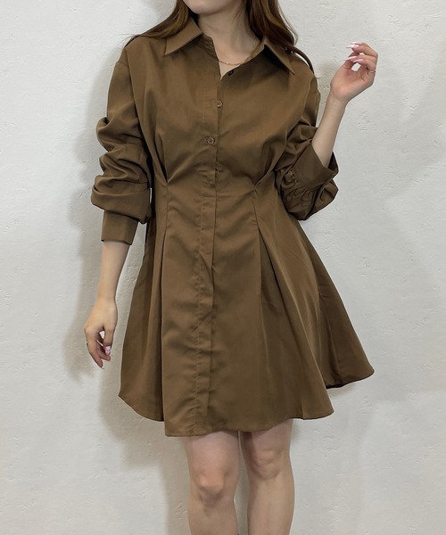 ROGER AND RAW(ロジャーアンドロウ)の「フィット&フレアシャツワンピース(シャツワンピース・レディース・ブラック/ブラウン・FREE)」の8枚目の写真