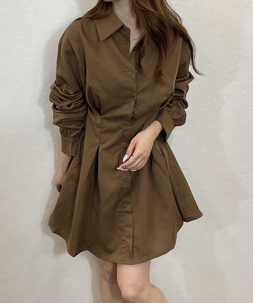 ROGER AND RAW(ロジャーアンドロウ)の「フィット&フレアシャツワンピース(シャツワンピース・レディース・ブラック/ブラウン・FREE)」の16枚目の写真