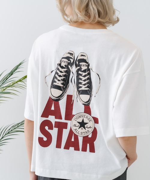 CONVERSE(コンバース)の「【CONVERSE/コンバース】【背中で魅せるハイカット】バックプリントTシャツ オールスター 前面ワンポイント(Tシャツ/カットソー・レディース・オフホワイト/ブラック/グリーン・MEDIUM)」の2枚目の写真