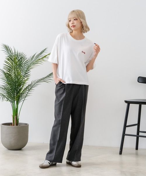 CONVERSE(コンバース)の「【CONVERSE/コンバース】【背中で魅せるハイカット】バックプリントTシャツ オールスター 前面ワンポイント(Tシャツ/カットソー・レディース・オフホワイト/ブラック/グリーン・MEDIUM)」の7枚目の写真