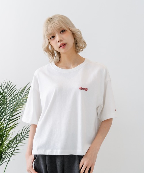 CONVERSE(コンバース)の「【CONVERSE/コンバース】【背中で魅せるハイカット】バックプリントTシャツ オールスター 前面ワンポイント(Tシャツ/カットソー・レディース・オフホワイト/ブラック/グリーン・MEDIUM)」の8枚目の写真