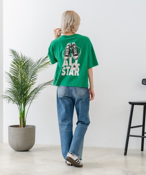 CONVERSE(コンバース)の「【CONVERSE/コンバース】【背中で魅せるハイカット】バックプリントTシャツ オールスター 前面ワンポイント(Tシャツ/カットソー・レディース・オフホワイト/ブラック/グリーン・MEDIUM)」の15枚目の写真
