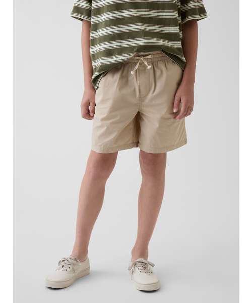 GAP(ギャップ)の「リラックスフィット プルオン ショートパンツ (キッズ)(その他パンツ・キッズ・カーキ/ベージュ/ネイビー・160cm/150cm/140cm/130cm/120cm/110cm)」の2枚目の写真