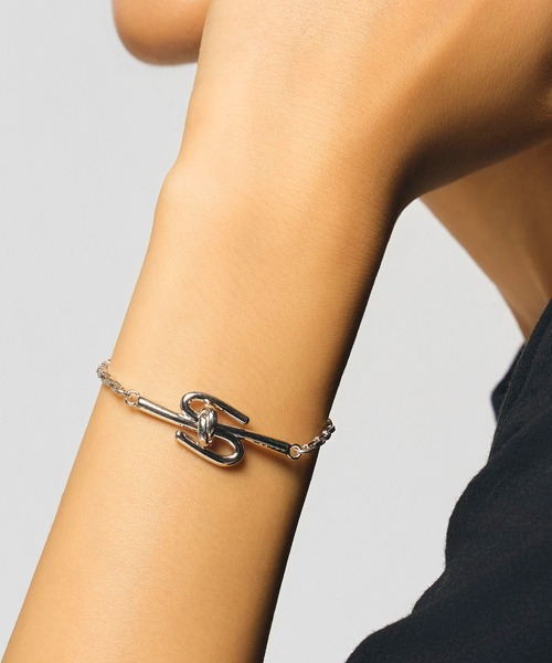 LAPUIS(ラピュイ)の「LAPUIS(ラピュイ)Connect coil bracelet(ブレスレット・レディース・ゴールド/シルバー/マルチ・FREE)」の2枚目の写真