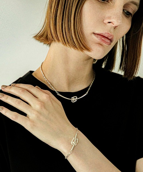 LAPUIS(ラピュイ)の「LAPUIS(ラピュイ)Connect coil bracelet(ブレスレット・レディース・ゴールド/シルバー/マルチ・FREE)」の6枚目の写真