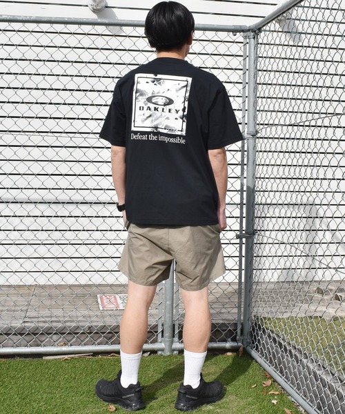 OAKLEY(オークリー)の「OAKLEY/オークリー メンズ 半袖 Tシャツ FOA408793(Tシャツ/カットソー・メンズ・ホワイト/グレイッシュブルー/ブラック・M/S/XS)」の13枚目の写真